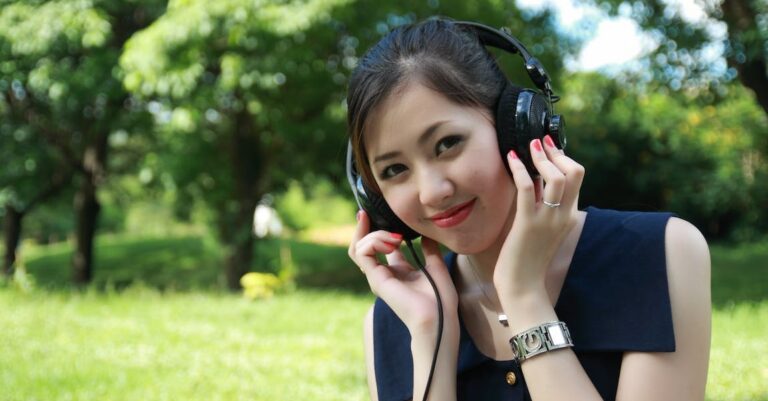 Saving Money On Beauty Supplies By Using Things Around Your Home