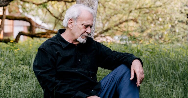 If You Have Hair Loss Problems, Try These Solutions