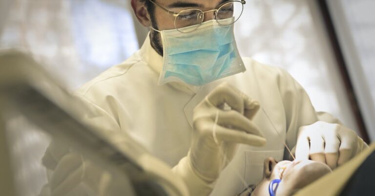 Whiten Your Teeth With Healthy And Natural Methods